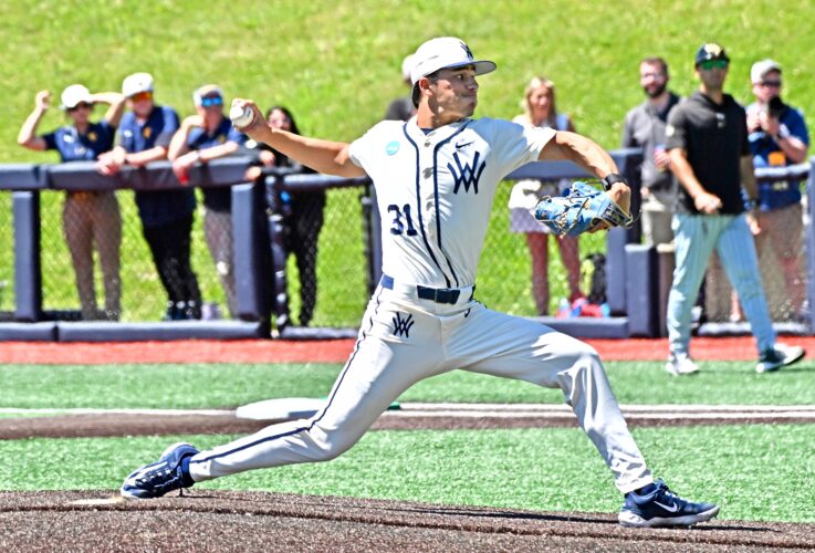 Clutch effort from Montesa keeps WVU hopes alive